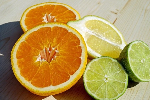 Best foods for cold and flu: Image of lime, lemon, and an orange.
