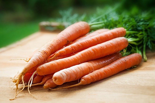 Carrots are amazing foods when it comes to curing stomach issues.