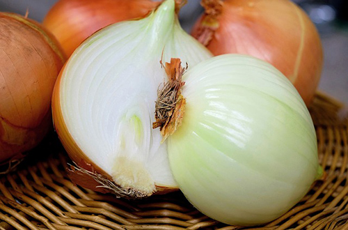 benefits of eating onions