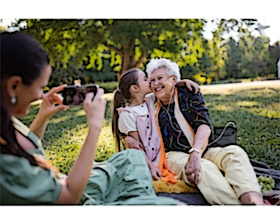 mother daughter and grandmother enjoying the outdoors thanks to a portable oxygen tank